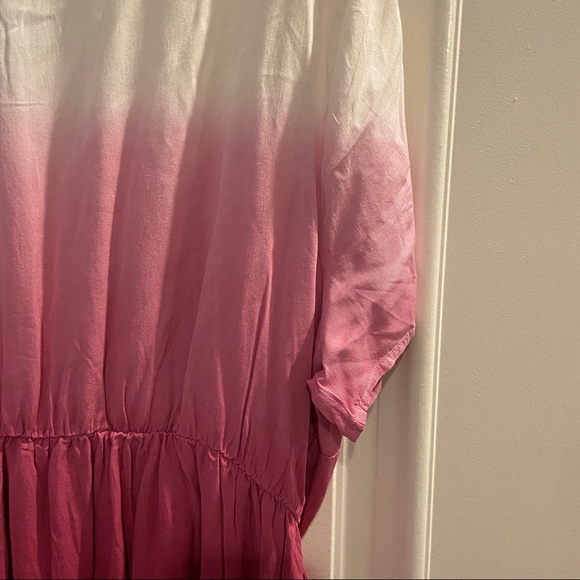 NWT torrid Lightweight Baby Doll Burgundy Dip Dye Tunic with Shirred Hem - Picture 9 of 12